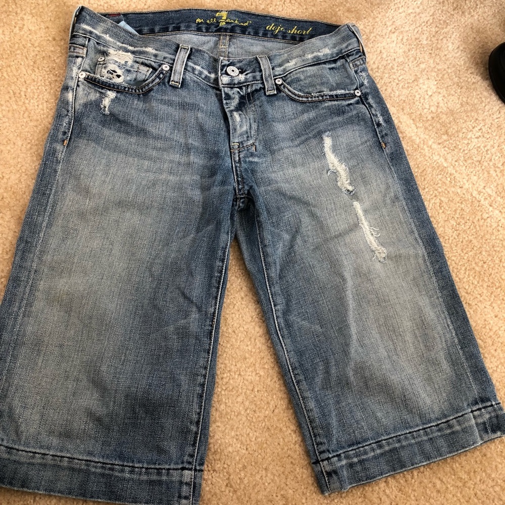 7 of mankind Bermuda shorts